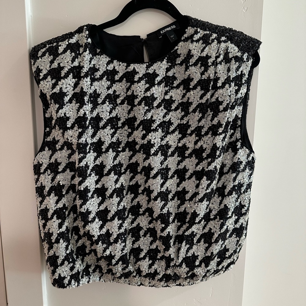 Sleeveless sequin top
